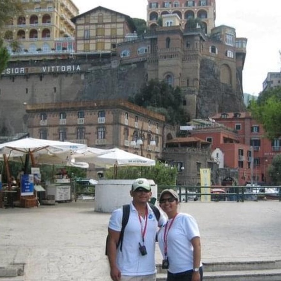 Meet your Posher, Gigi - Picture 7 of 16